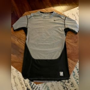 Nike Pro Combat Compression T shirt - Grey - Men's size L